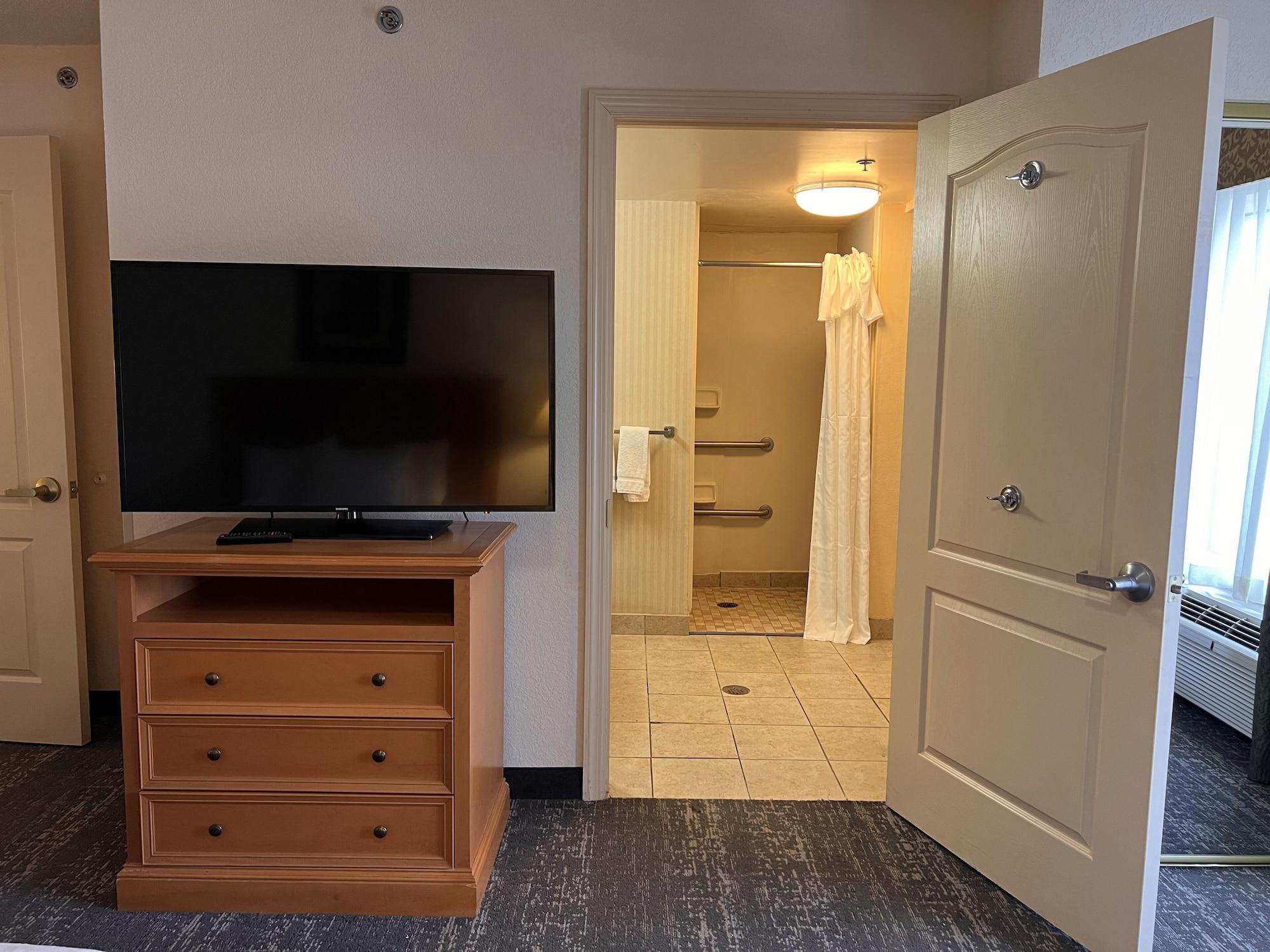 Hotel Hyatt House Colorado Springs Airport Exterior foto
