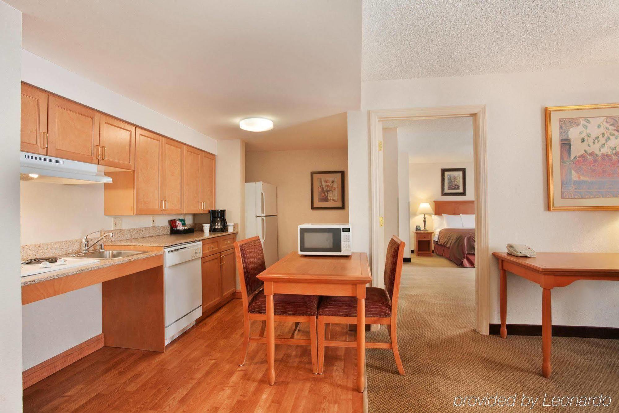 Hotel Hyatt House Colorado Springs Airport Exterior foto